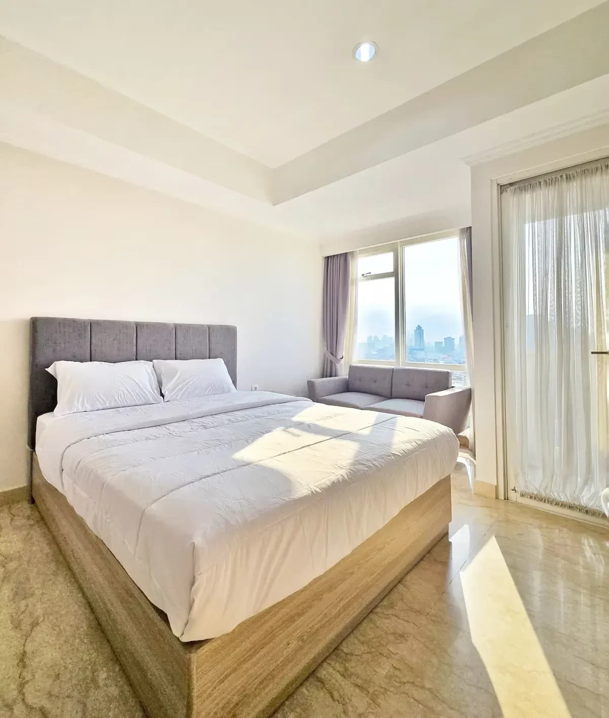 Udara Bersih & Tidur Nyenyak di Apartemen Kota