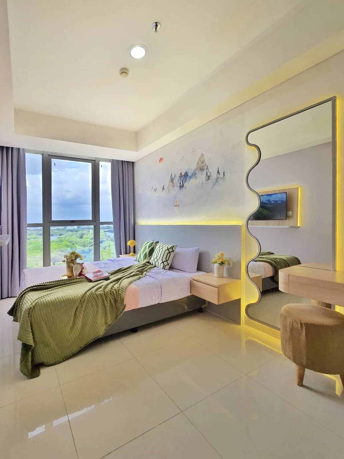 Bedroom