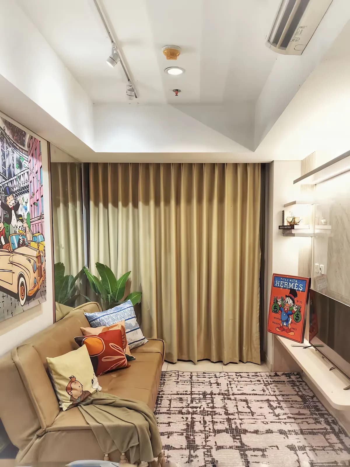 Main room photo