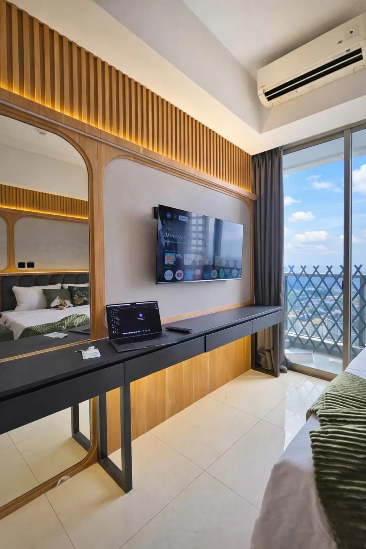 Room photo